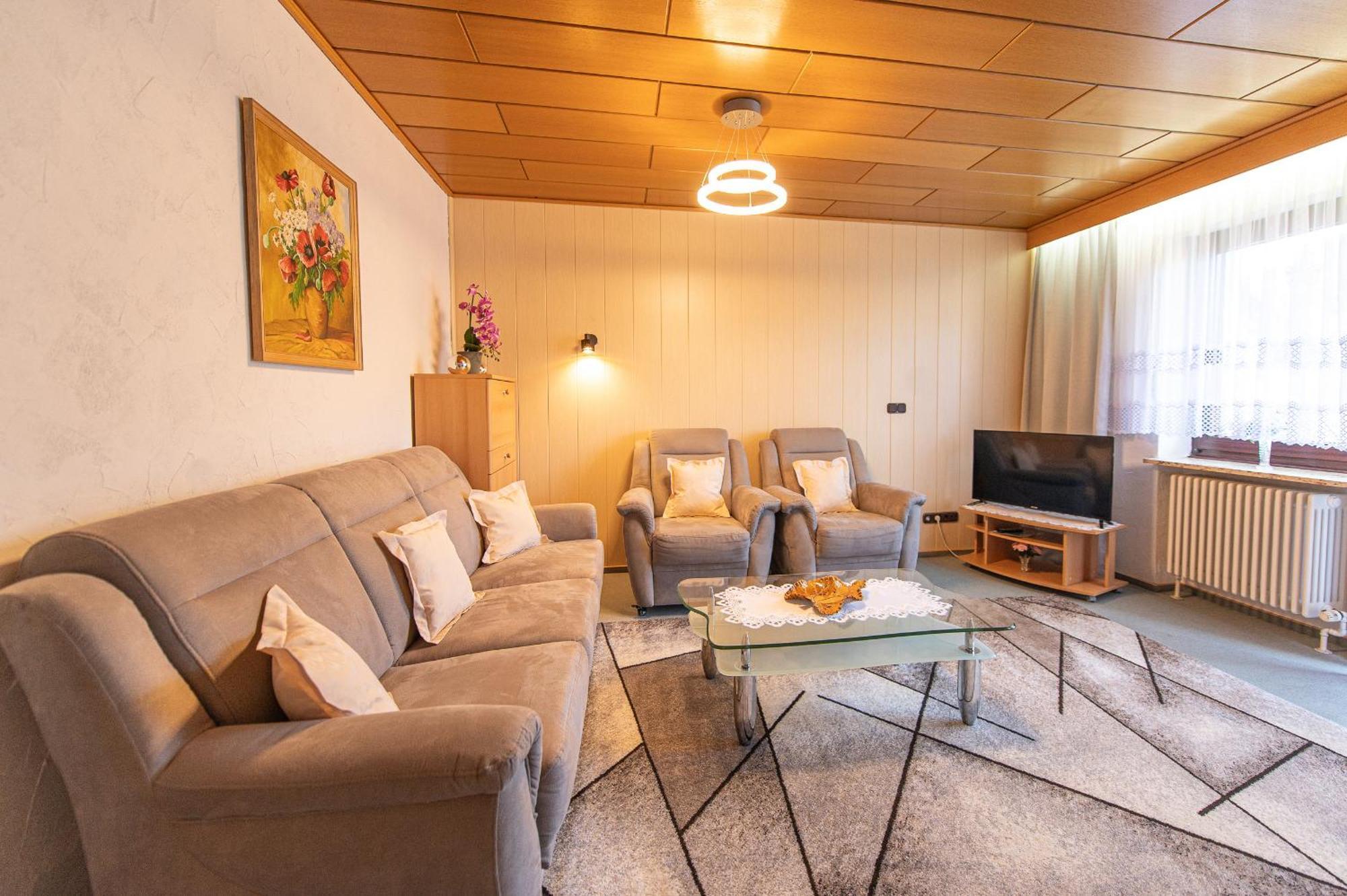 Ferienwohnung Werner ヴァルメンシュタイナハ エクステリア 写真