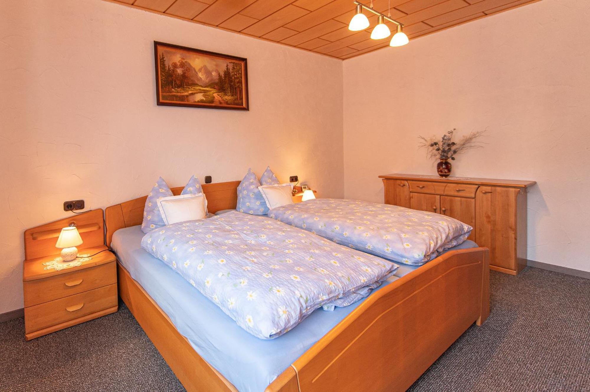 Ferienwohnung Werner ヴァルメンシュタイナハ エクステリア 写真